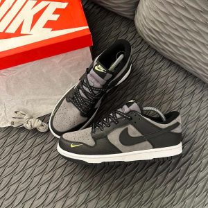 Nike Dunk Low Pro sneakers