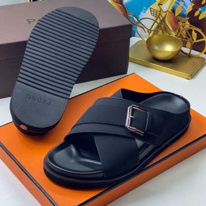 Pedro Black Leather Cross-Strap Buckle Sandals