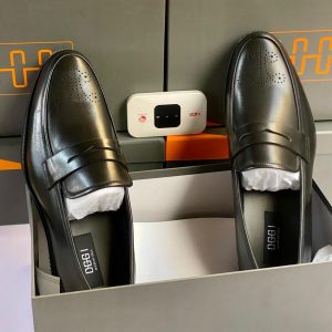 OGGI Black Leather Penny Loafers – Timeless Handmade Elegance