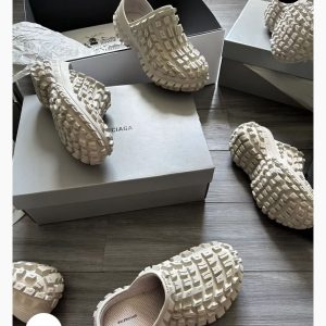 Beige Chunky Rubber Clogs