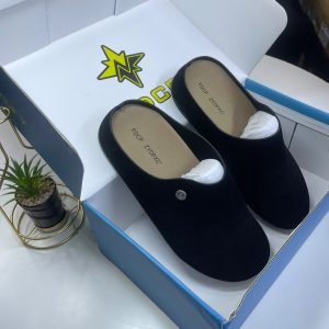FDCP Zydpxc Black Suede Closed Toe Mule Shoes VELAMARA
