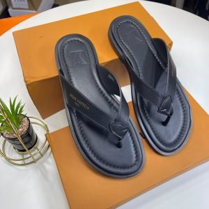 Louis Vuitton Black Leather Thong Sandals Mens Designer Flip Flops